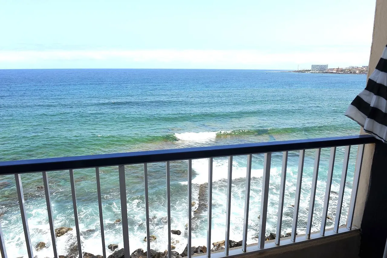 Above The Sea Apartment Bajamar
